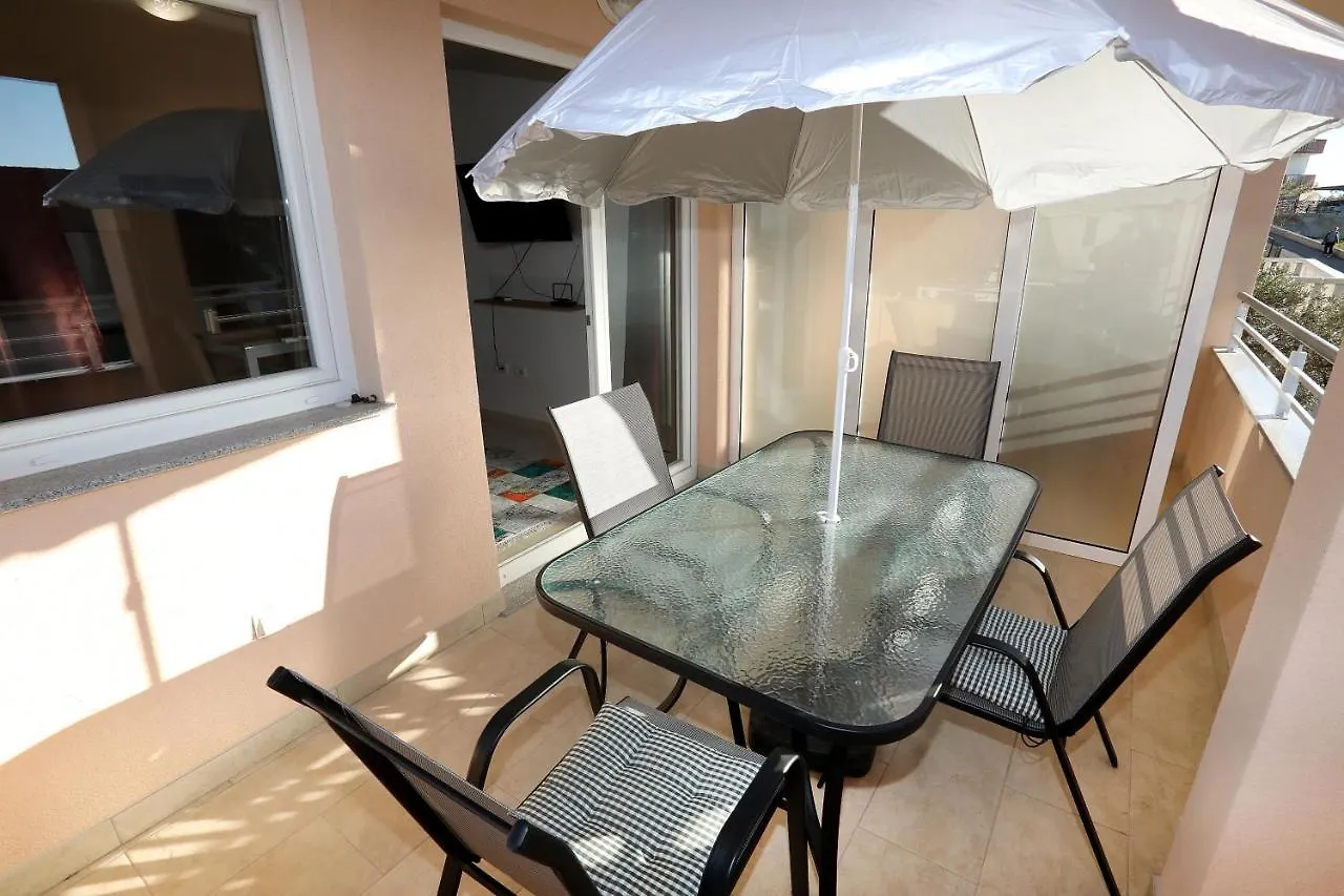 Apartment Villa Stella Trogir